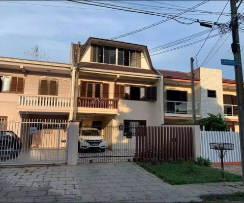 Casa para venda em Xaxim de 130.00m² com 3 Quartos, 1 Suite e 2 Garagens
