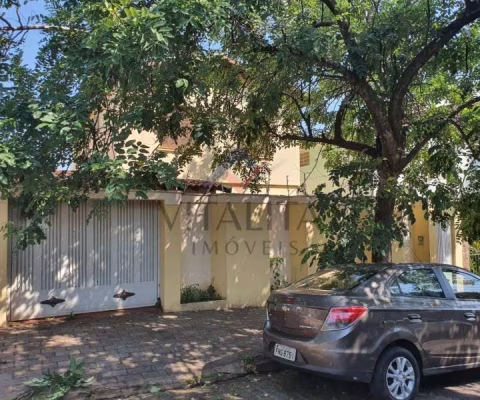 Casa para venda e aluguel em Alto Da Boa Vista de 232.00m² com 3 Quartos, 1 Suite e 5 Garagens