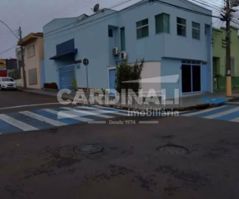 Prédio Comercial para venda em Centro de 211.00m²