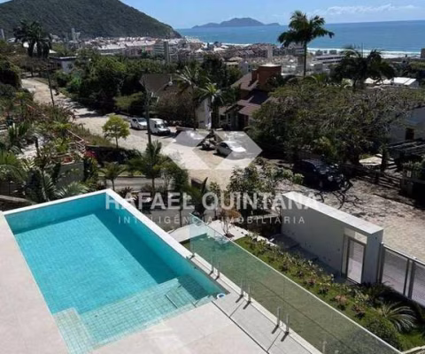 Casa à Venda, 6 Quartos sendo 5 Suítes, 2 Vagas, Piscina, 600m² Privativos, Praia Brava, Florianópolis - SC