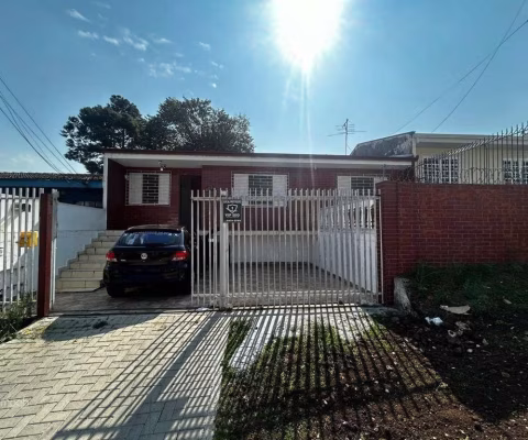 Casa com 3 quartos à venda na Rua Professora Olga Balster, 689, Cajuru, Curitiba