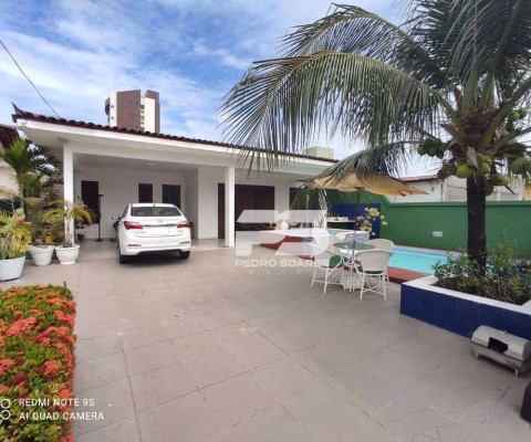 Casa com 3 dormitórios à venda, 360 m² por R$ 850.000 - Bessa - João Pessoa/PB