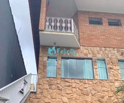 Sobrado com 3 dorms, 2 suítes, 3 vagas, 190m2 no Pq. São Domingos