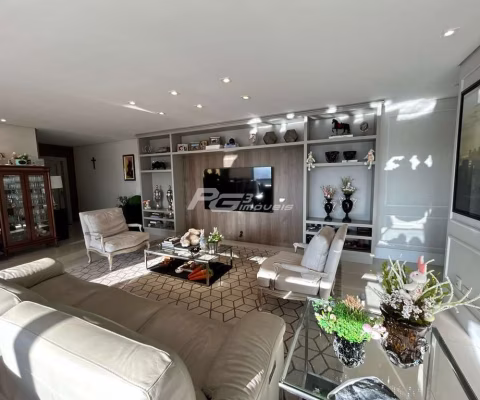 Apartamento semimobiliado à venda - Centro