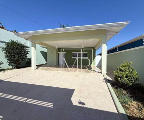 Casa com 3 dormitórios à venda, 220 m² por R$ 1.200.000,00 - Loanda - Atibaia/SP