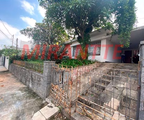Casa terrea de 184m² com 3 quartos em Água Fria