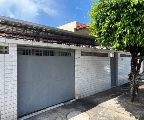 Aluga-se Casa em Boa Viagem de 3 quartos