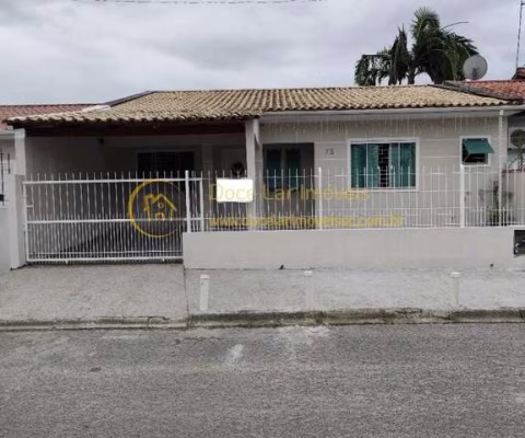 Casa para Venda em Palhoça, Madri, 3 dormitórios, 1 suíte, 2 banheiros, 2 vagas