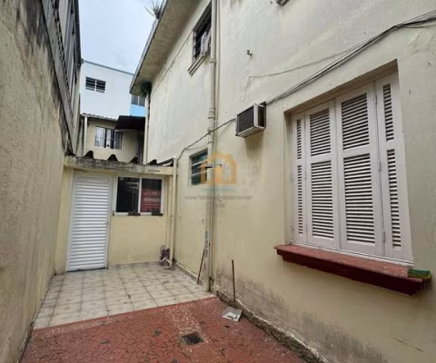 Casa com 3 quartos à venda na Rua Da Liberdade, Embaré, Santos
