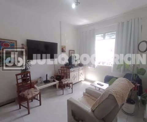 Apartamento com 2 quartos à venda na Rua Figueiredo Magalhães, Copacabana, Rio de Janeiro