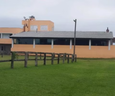 MARAVILHOSO HARAS À VENDA EM TIJUCAS
