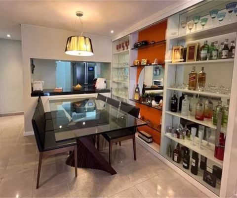 Apartamento com 2 quartos à venda em Icaraí - RJ