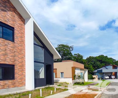 Casa | São Francisco do Sul | Iperoba