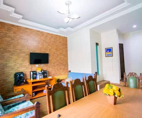 Casa para Venda em Santo André, Vila Eldízia, 3 dormitórios, 1 suíte, 3 banheiros, 5 vagas