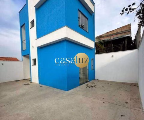 Casa localizada no bairro Santo Antônio/ Sarzedo