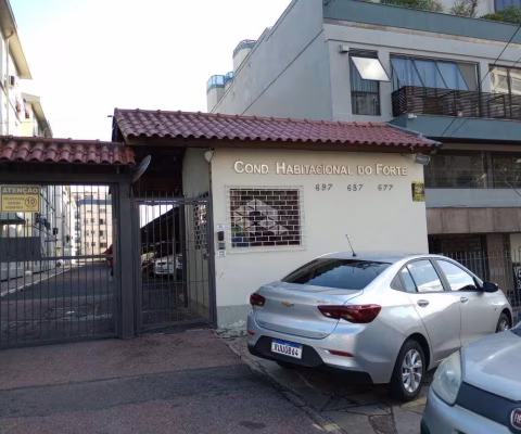 Apartamento  de dois dormitórios semi mobiliado na Vila Ipiranga