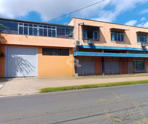 PRÉDIO COMERCIAL COM 3 LOJAS, 3 SALAS COMERCIAIS, DEPÓSITO E 3 VAGAS - SANTA MARIA GORETTI