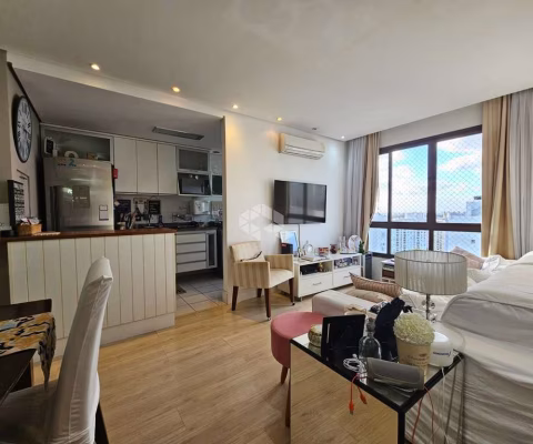 Apartamento semimobiliado 2 quartos, com vista, Passo da Areia, Porto Alegre