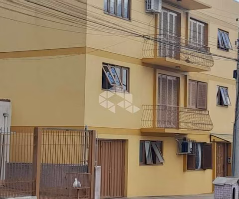 Excelente apartamento de 2 quartos mobiliado no bairro Santa Terezinha