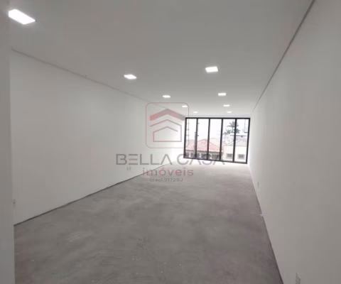 Salão Comercial Novíssimo, 250m2, 02 banheiros e instalação para ar condicionado