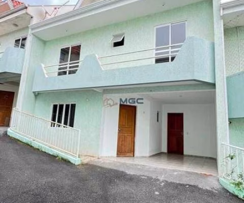 Sobrado em Condomínio Xaxim, Curitiba/PR aceita financiamento