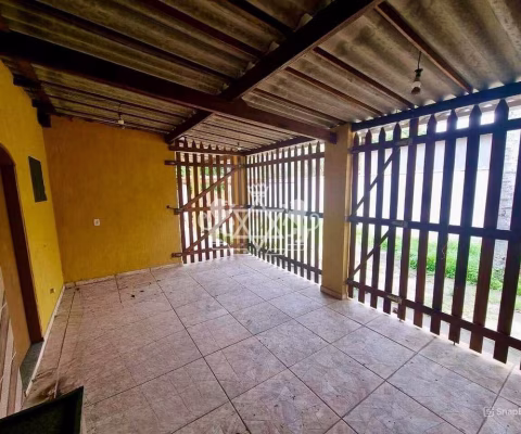 Casa à venda no bairro Golfinhos, Caraguatatuba, SP.