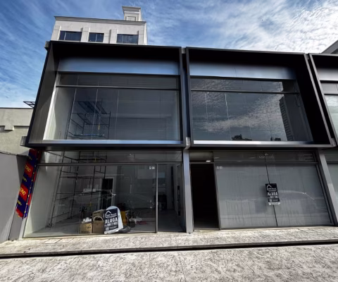 Sala Comercial NOVA bem localizada, no Centro de Balneário Camboriú