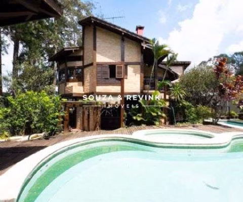 Casa à Venda com 3 súites em Aldeia da Serra -Morada dos Passaros