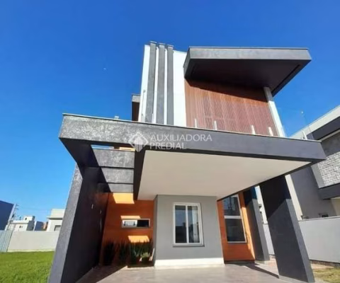 Casa em condomínio fechado com 3 quartos à venda na Manacá, 57, São Vicente, Gravataí