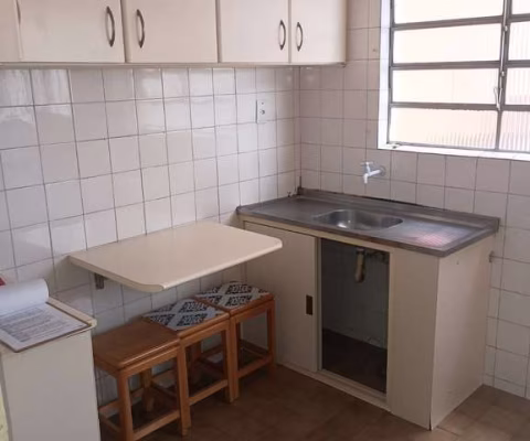 Apartamento com 3 quartos para alugar na Rua João Gbur, 245, Santa Cândida, Curitiba