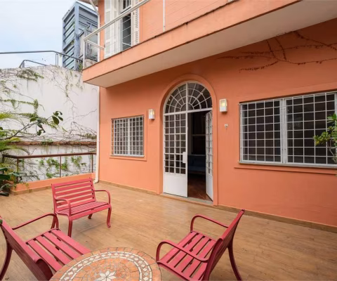 Casa com 3 quartos à venda ou para locação em Jardim Das Bandeiras - SP