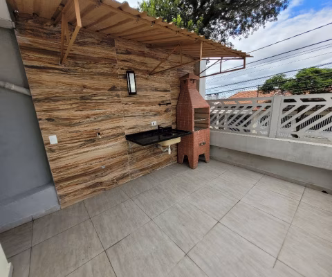 Casa Assobradada à Venda com 2 Quartos e WC na Vila Alzira, Santo André