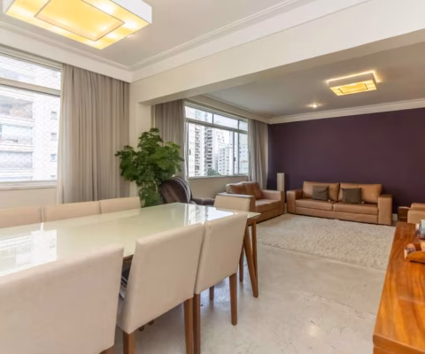 Apartamento tipo para venda com 3 quartos, sendo 1 suíte, 212m²