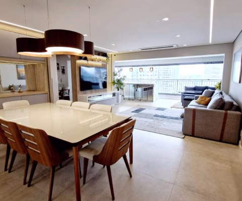 Apartamento tipo para venda com 3 quartos, sendo 3 suítes, 175m²