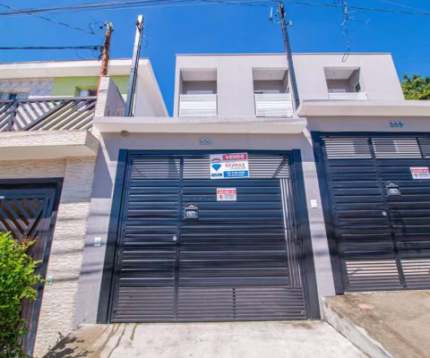 Sobrado para venda com 2 quartos, sendo 2 suítes, 84m²