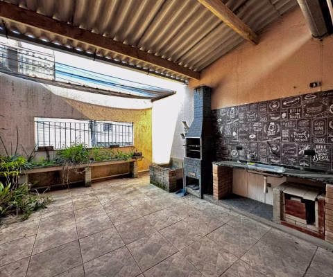 Sobrado para venda com 2 quartos, 121m²