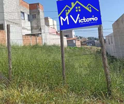 Terreno à venda no bairro Parque Real - Pouso Alegre/MG