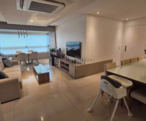 Apartamento à venda 3 Dormitórios sendo 1 suite e 2 vagas cobertas, Boa Viagem, PE