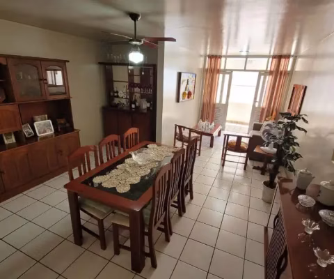 Apartamento à venda com 3 quartos sendo 1 suíte, em Boa Viagem.