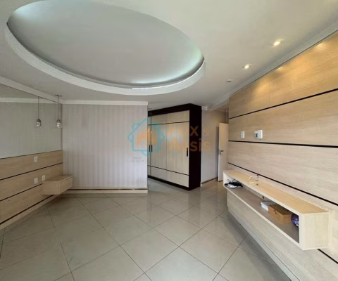 Casa á venda condomínio Tripoli.