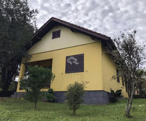 Casa  3 quartos em bairro nobre próximo de tudo.