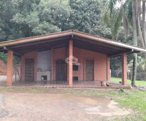 Bela chácara com vista, próximo a BR 116