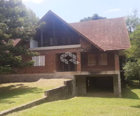 CASA EM CONSTRUÇÃO