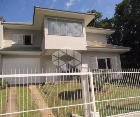 casa com 4 dormitórios, quiosque e piscina em Nova Petrópolis na serra gaúcha.
