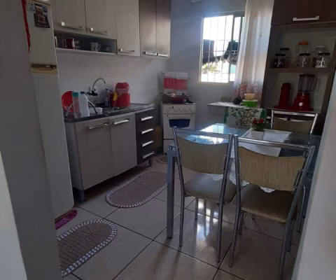 Sobrado bairro Sitio Cercado. Com sala comercial