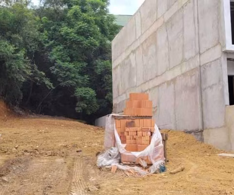 Terreno-Lote Residencial para venda  no Bairro Chácara das Pedras em Porto Alegre