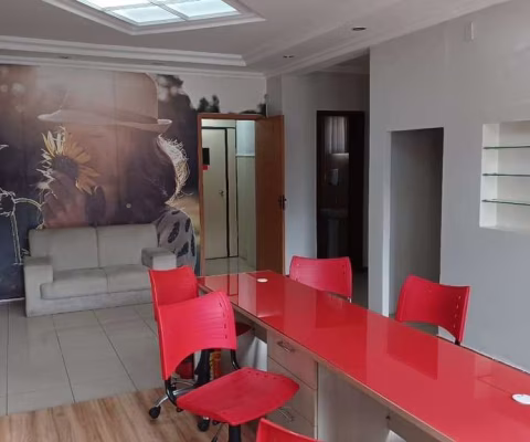 PRÉDIO COMERCIAL NA CONSELHEIRO FURTADO