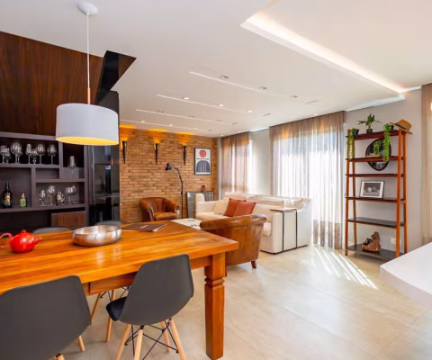 Apartamento Duplex à venda com 2 quartos no Ahú