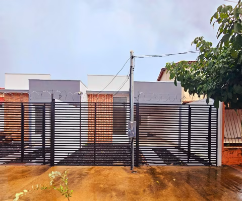 Casa a venda 3 quartos sendo 1 Suíte Bairro Jardim Gramado - Cuiabá - MT