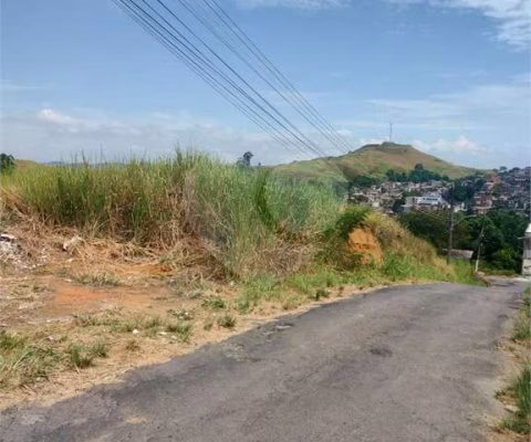 Terreno à venda em Santa Rita - RJ